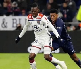 法甲 洛里昂vs巴黎圣曼