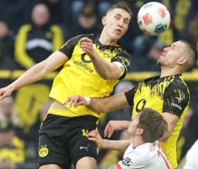 德甲第26轮：多特2-0轻取奥格斯堡，两连胜缩近差距，争冠仍渺茫