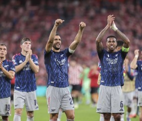 欧冠战火重燃 阿森纳客场2-0胜毕尔巴鄂竞技
        
    欧冠战火重燃 阿森纳客场2-0胜毕尔巴鄂竞技